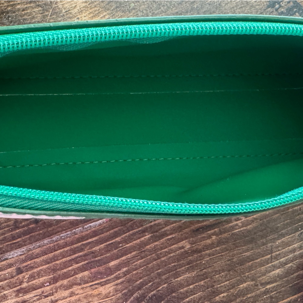 Kate Spade ♠️ Green Floral Pencil Case with Accessories: ruler eraser&sharpener - Picture 5 of 11